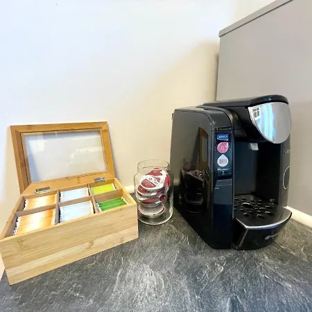 Downtown By Ninja Spaces - Kingsize-bett, Kueche, Netflix, Terrasse * Wuppertal