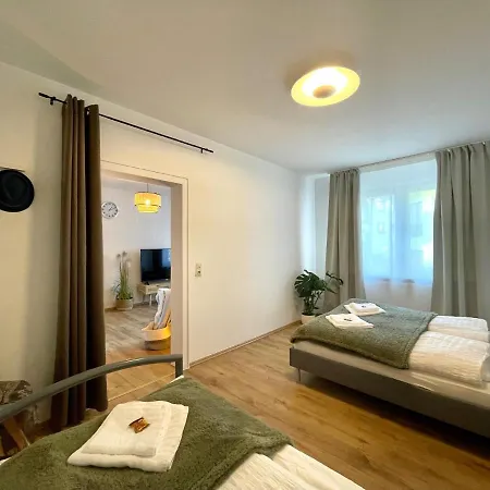 Apartment Downtown By Ninja Spaces - Kingsize-bett, Kueche, Netflix, Terrasse Wuppertal
