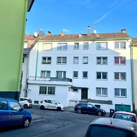 Apartment Downtown By Ninja Spaces - Kingsize-bett, Kueche, Netflix, Terrasse Wuppertal